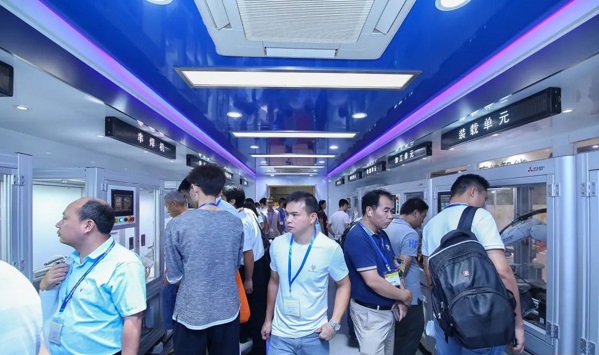 廣東智博會(huì)將于12月開展,和東莞展會(huì)搭建商一起來看智博會(huì)看點(diǎn) 展會(huì)新聞 第4張-聯(lián)拓創(chuàng)意 廣東智博會(huì)將于12月開展,和東莞展會(huì)搭建商一起來看智博會(huì)看點(diǎn) 展會(huì)新聞 第4張